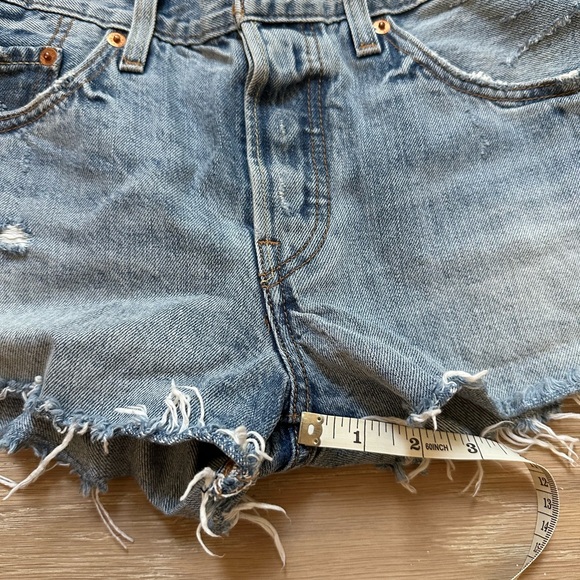Levi’s 501 Denim Shorts Size 26 - Picture 4 of 6
